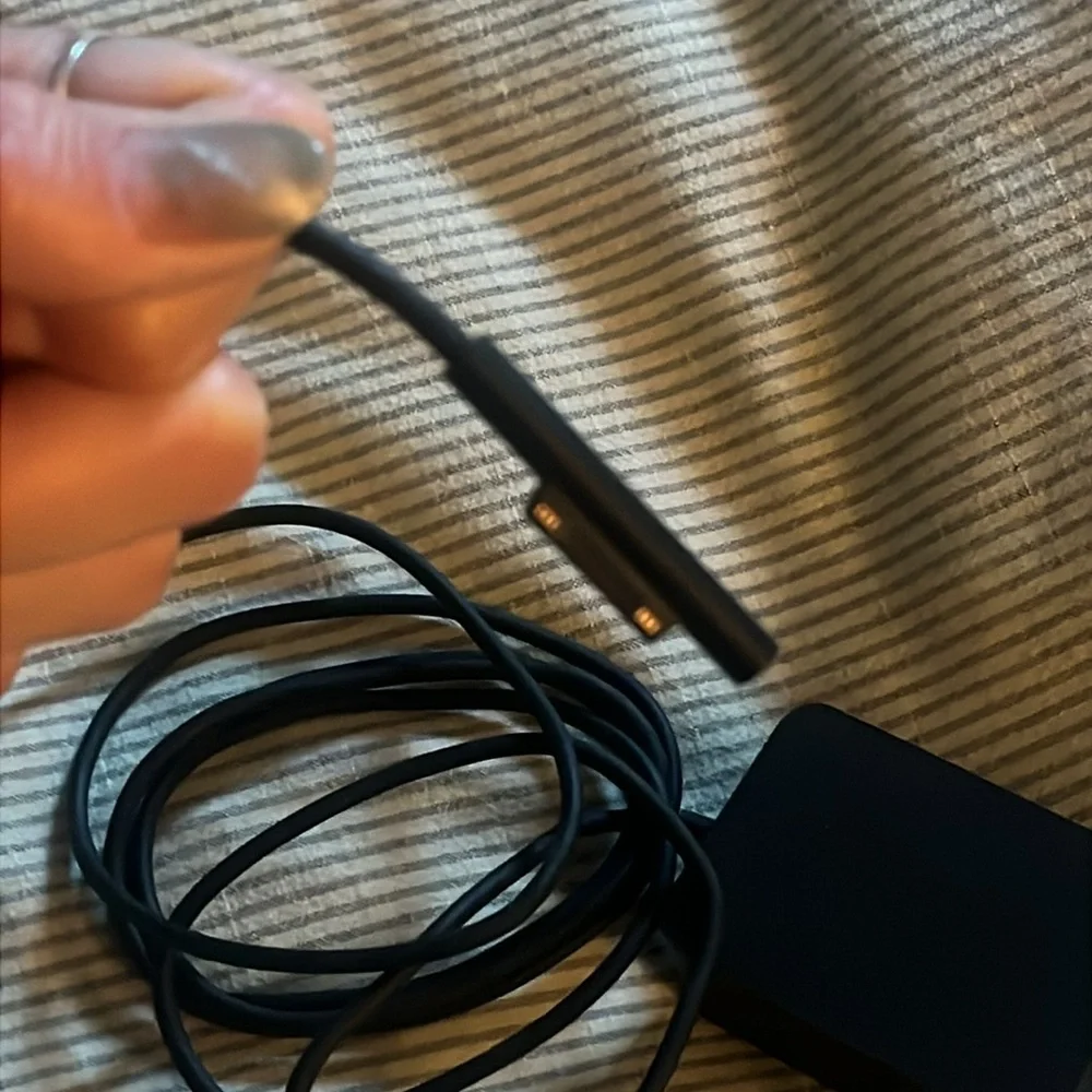 HP Surface Laptop Charger